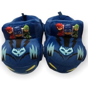 PJMASK Slipper Size 7-8 Boys New With Tags Slip On